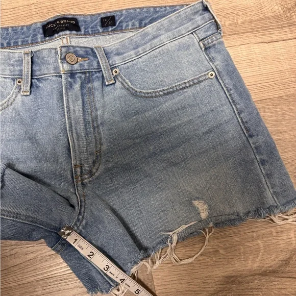 Lucky Brand Boyfriend Short - Picture 7 of 10